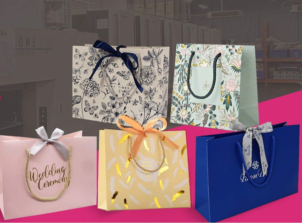 Papieren cadeauzakken